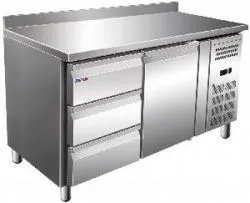 Стол морозильный Cooleq Gn2230Bt бортик 3 ящика+1 дверь – купить в Челябинске с доставкой Купить стол морозильный cooleq gn2230bt бортик 3 ящика+1 дверь в Челябинске – цена завода, доставка до двери | RuOborudovanie.ru
