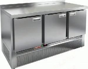 Стол холодильный Hicold Gne 111/Tn – купить в Челябинске по цене завода