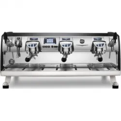 Кофемашина Victoria Arduino VA 388 Black Eagle Gravimetric 3 gr 380V black color автомат – купить в Челябинске с доставкой Купить кофемашина victoria arduino va 388 black eagle gravimetric 3 gr 380v black color автомат в Челябинске – цена завода, доставка до двери | RuOborudovanie.ru