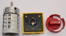 Переключатель La Monferrina Lm-996/3 – купить в Челябинске с доставкой Переключатель La Monferrina Lm-996/3