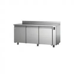 Купить стол морозильный apach chef line ltfmgn111tur в Челябинске – цена завода, доставка до двери | RuOborudovanie.ru
