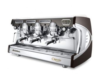 Кофемашина Astoria Sae/3 Sabrina/Сенсор/Высокая Группа/Autosteamer черный C.M.A. – купить по цене завода