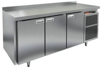Стол охлаждаемый Hicold GN 111/BT (-10-18), 3 двери, 1835х700х850 – купить в Челябинске по цене завода